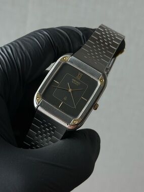 Vintage 1982 Seiko Quartz 6030-5370 Men’s Watch - Very Good Condition